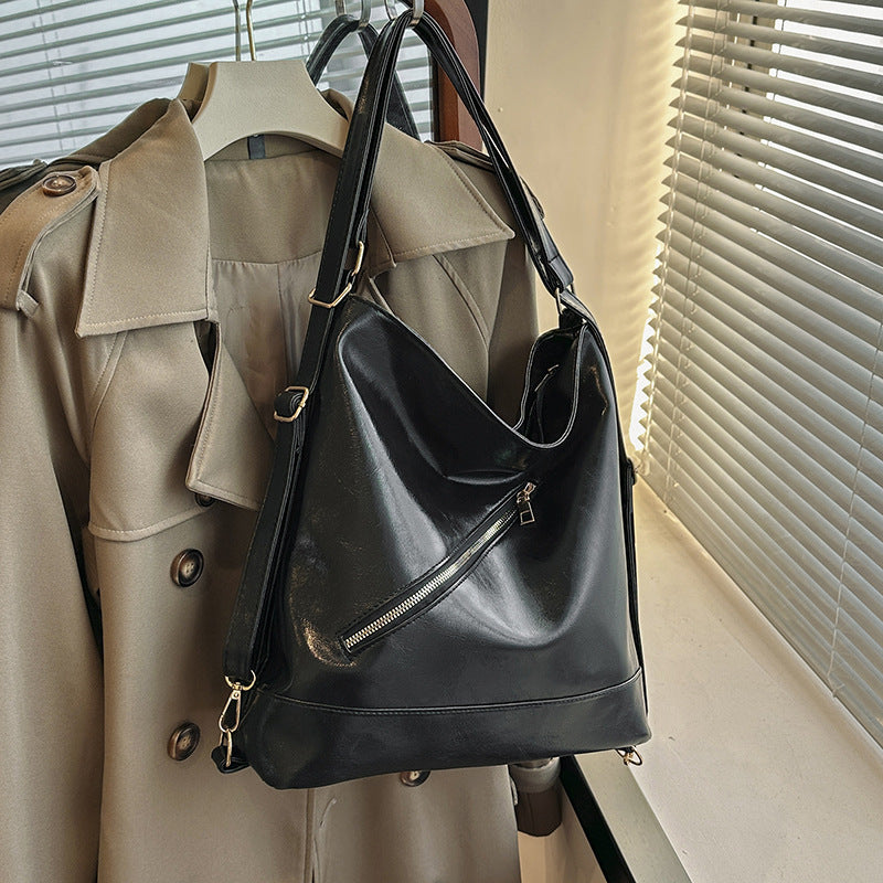 Retro Commuter Texture Large Capacity Korean Style Messenger Bag