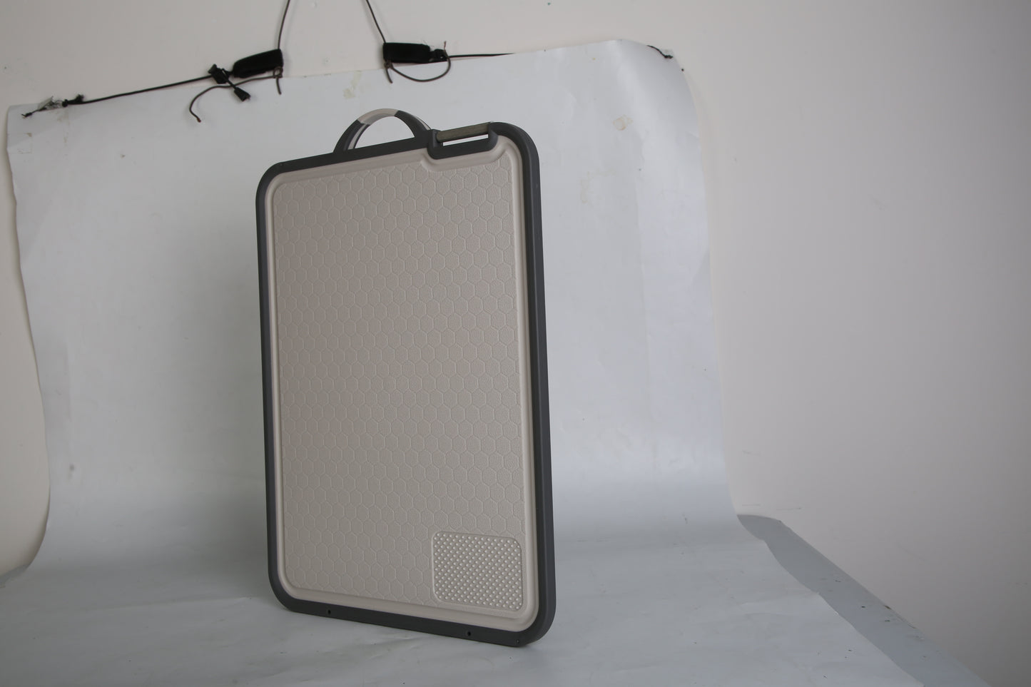 2Pcs Double Sided Cutting Board Stainless Steel PP Chopping Board Lightweight Kitchen Cutting Board Mesh Design With Grinding Zone Knife Sharpener Handle Dishwasher Safe