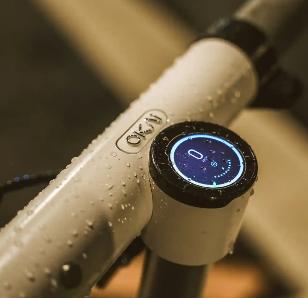 26lb Ultra-Light E-Scooter W - Hidden Handle - 22 Mi Real Range, Folds Fast